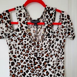 Cold-shoulder Woman's casual shirt